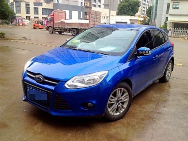 【苏州市】福特 新福克斯两厢 2012款 1.6l 自动舒适型