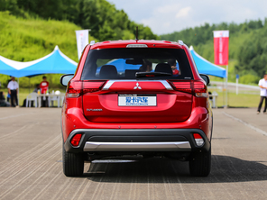 三菱(進(jìn)口)2016款歐藍(lán)德