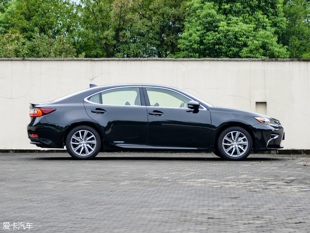 雷克薩斯2015款雷克薩斯ES
