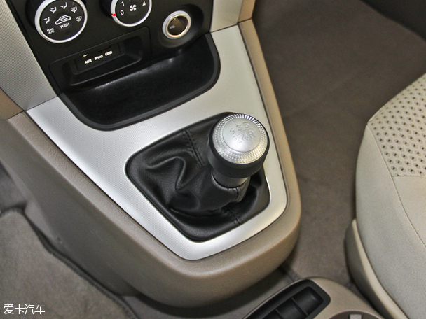 北京現代2013款新途勝