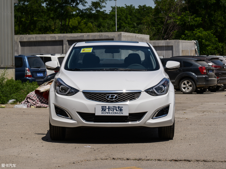 北京現代2016款朗動