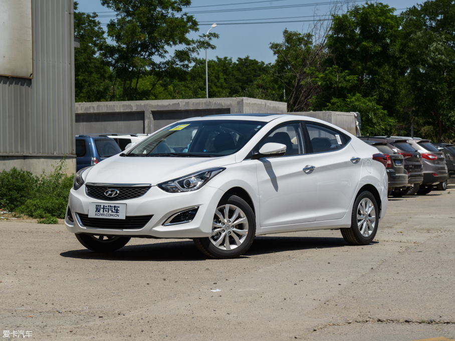 北京現代2016款朗動