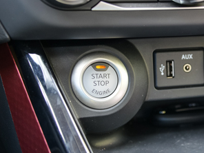 東風日產2016款藍鳥