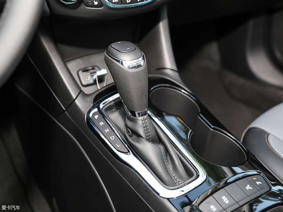 上汽通用雪佛蘭2017款科魯茲三廂