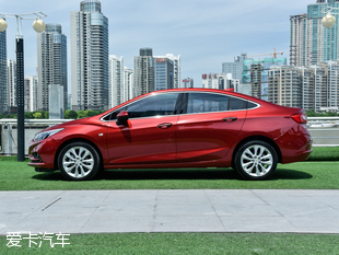上汽通用雪佛蘭2017款科魯茲三廂