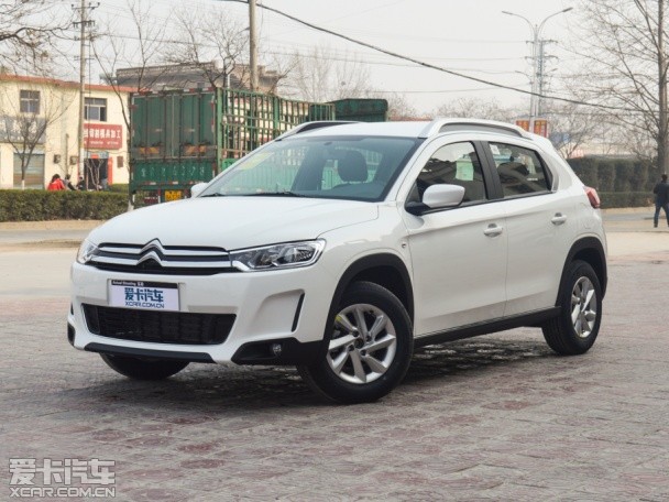 東風(fēng)雪鐵龍2015款C3-XR
