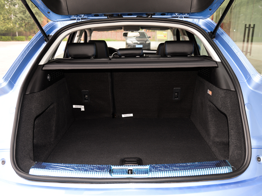 眾泰汽車2016款眾泰SR7