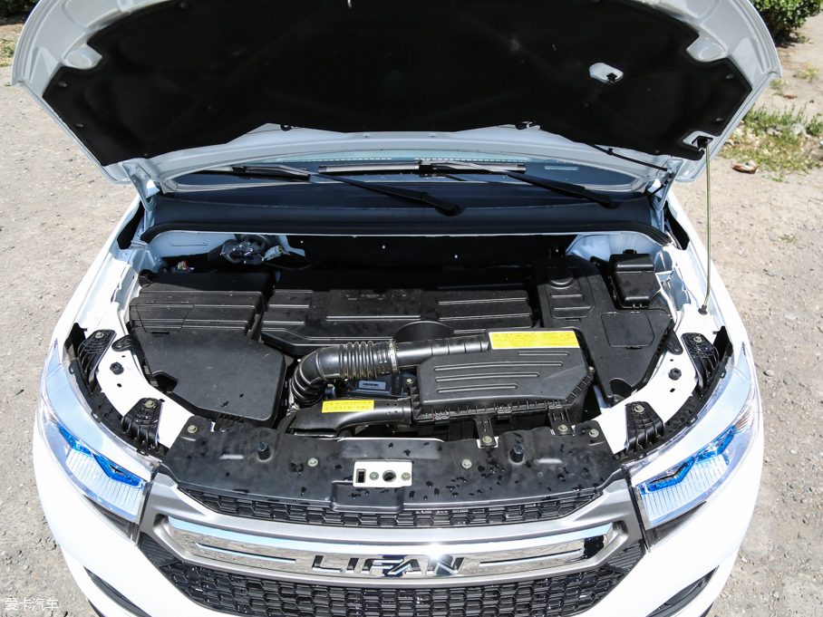 力帆汽車2016款邁威