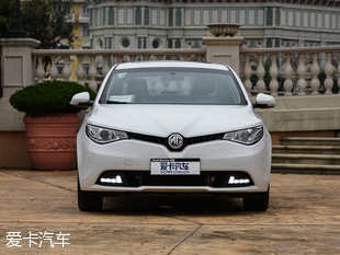 MG2015款名爵銳行