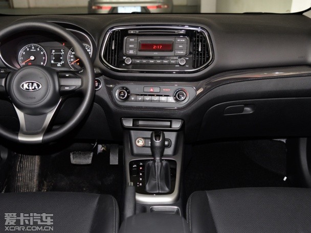 東風悅達起亞2015款傲跑