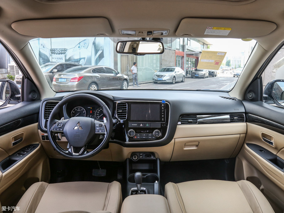 廣汽三菱2016款歐藍德