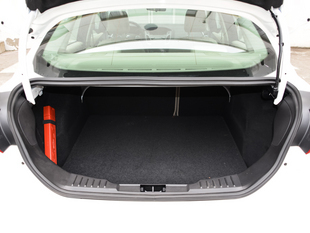 長安福特2015款新福克斯三廂