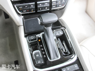 廣汽乘用車2017款傳祺GS8