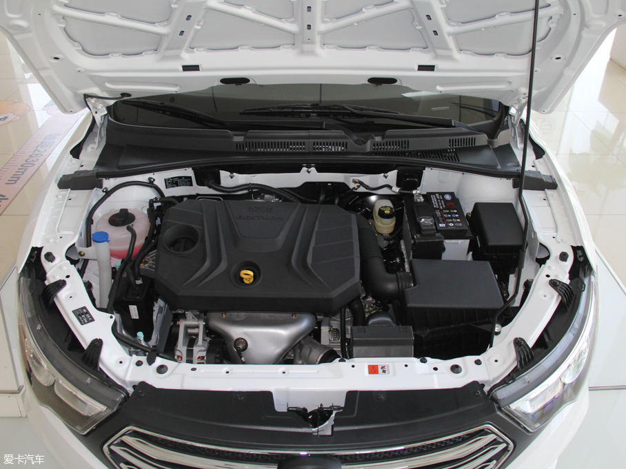 奔騰2016款奔騰B30