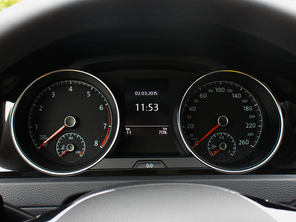 一汽-大眾2015款高爾夫