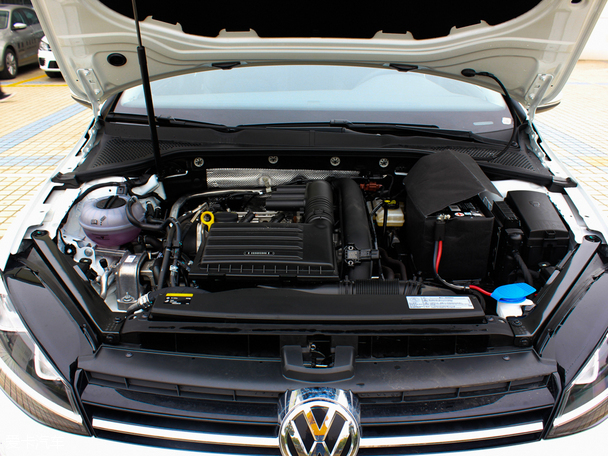 一汽-大眾2015款高爾夫