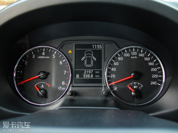 東風(fēng)風(fēng)度2015款MX6