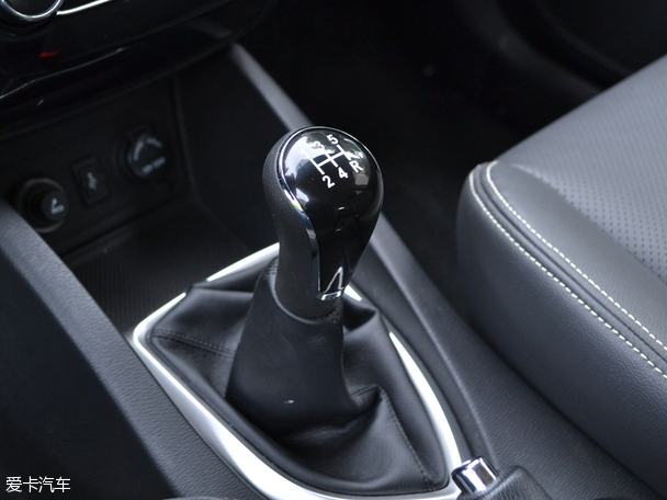 長(zhǎng)安商用車2016款歐尚