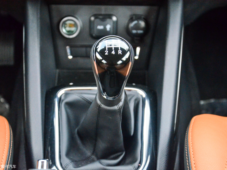 長安汽車2016款長安CX70