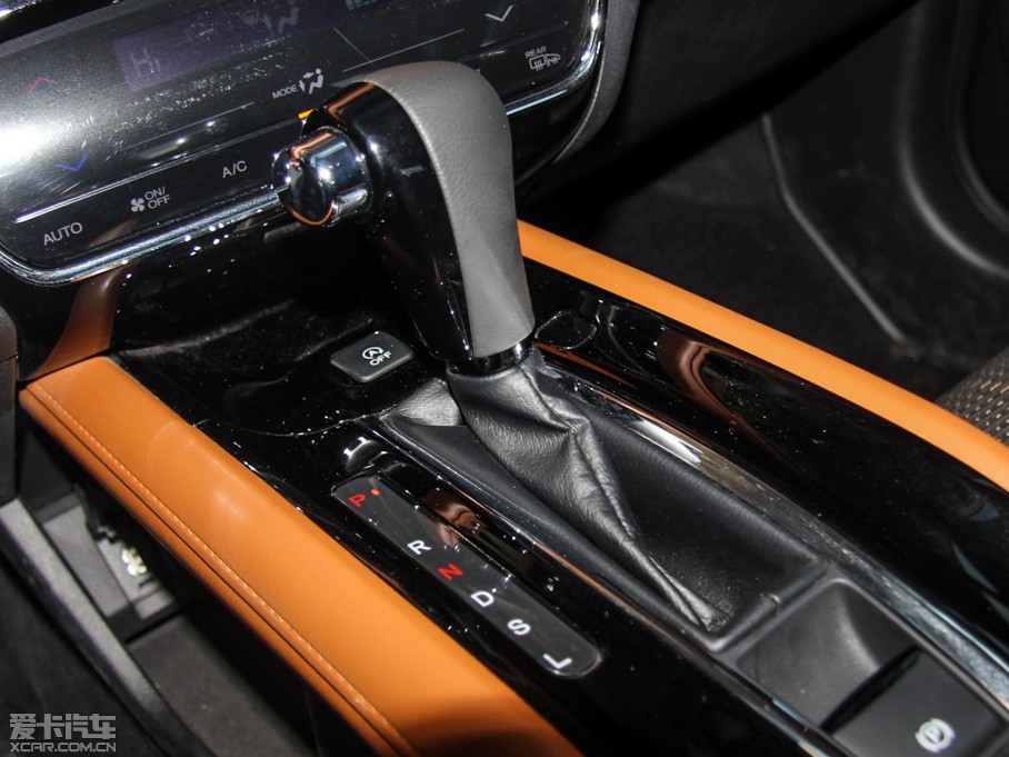 廣汽本田2015款繽智