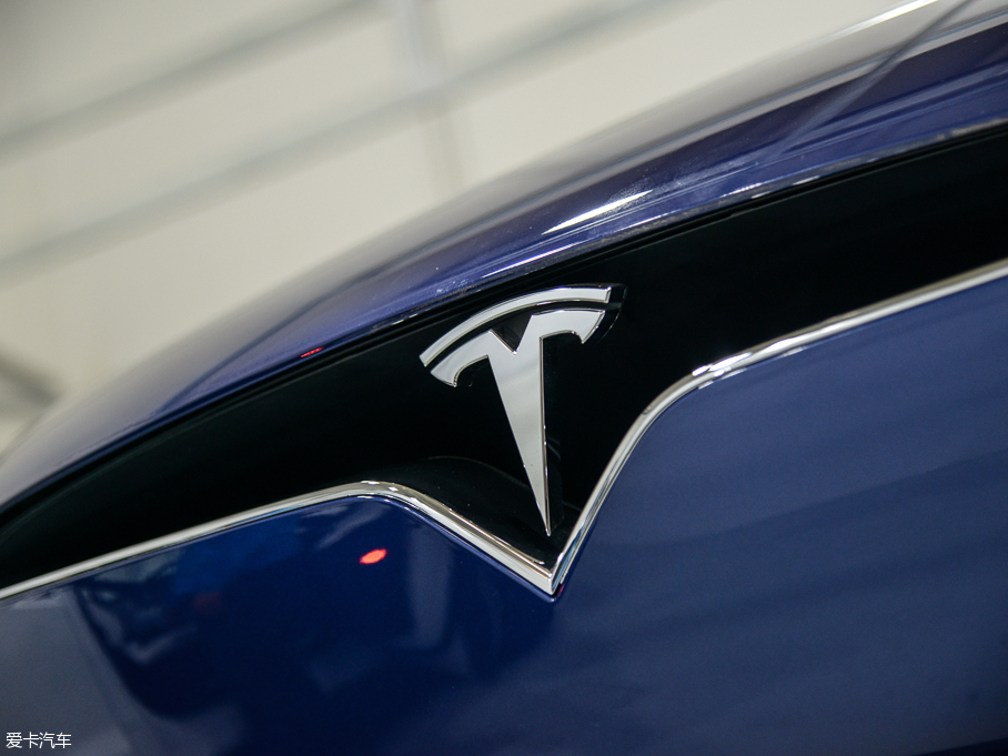 TESLA2016款MODEL X