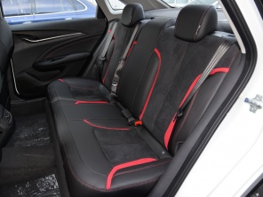 上海通用別克2015款全新英朗