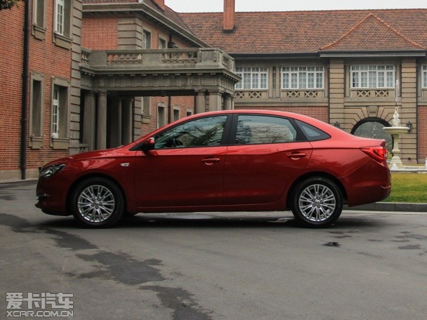 上海通用別克2015款全新英朗