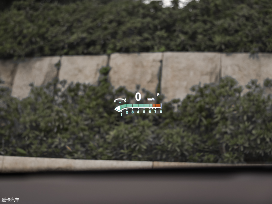 上汽通用別克2016款君越