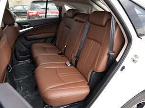 比亞迪汽車2015款比亞迪S7