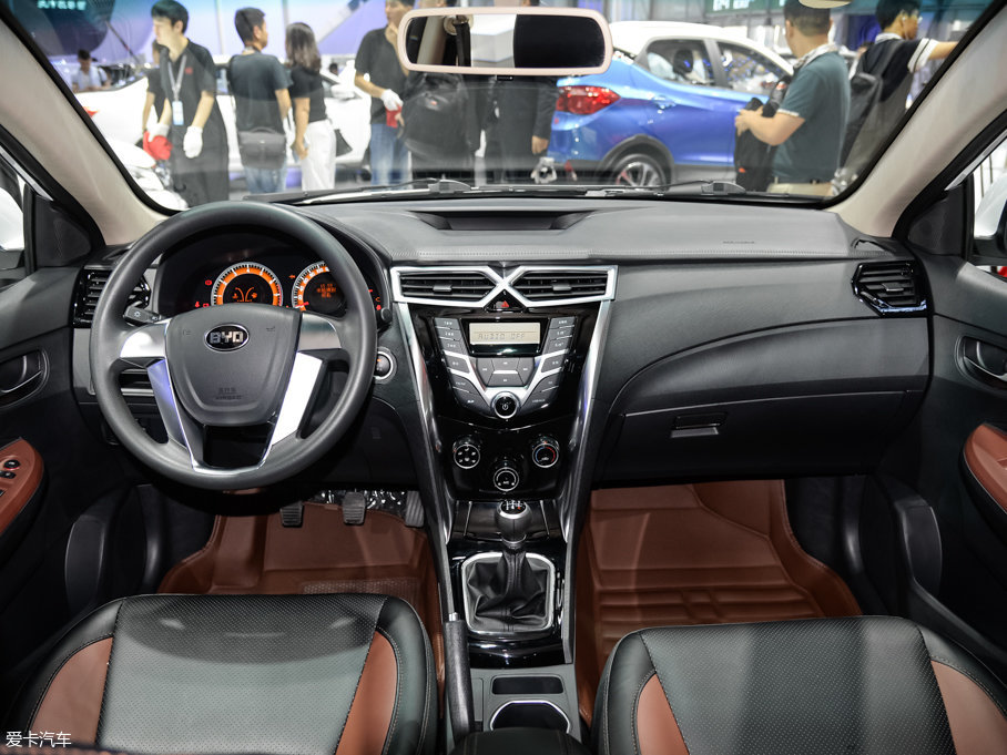 比亞迪汽車2016款比亞迪F3