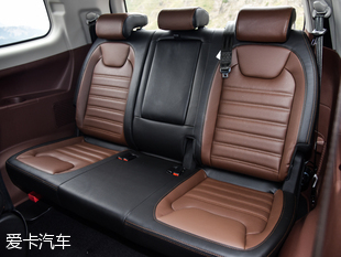 東風(fēng)風(fēng)行2016款風(fēng)行SX6