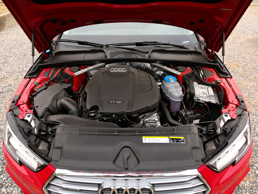 一汽-大眾奧迪2017款奧迪A4L