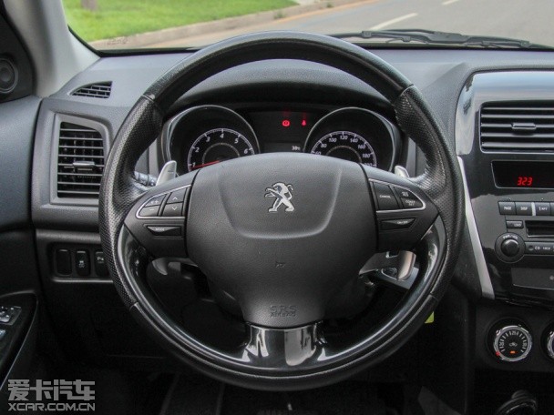 標(biāo)致(進(jìn)口)2013款標(biāo)致4008