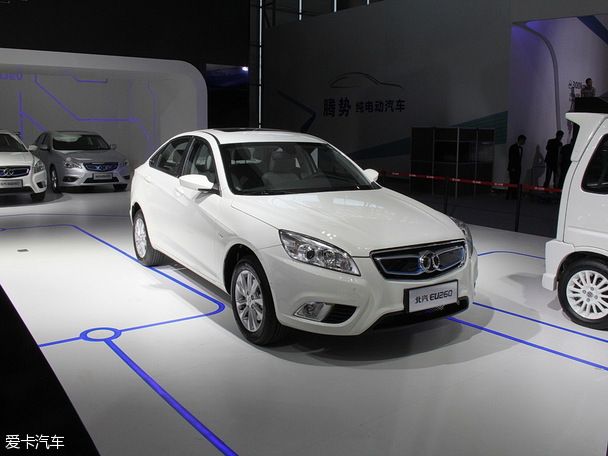 北汽新能源2016款北汽EU260