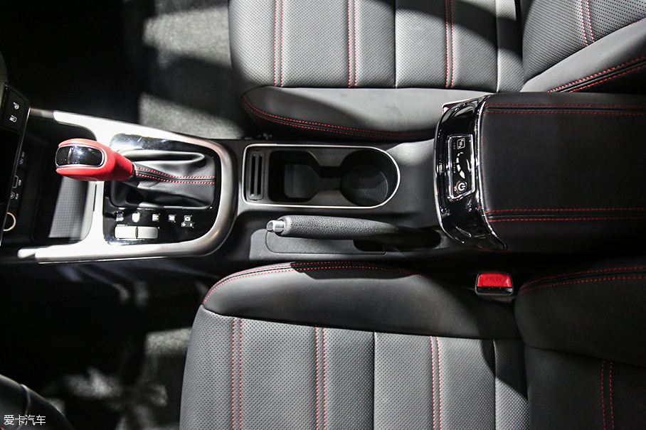 起亞KX3 2016成都車展靜評