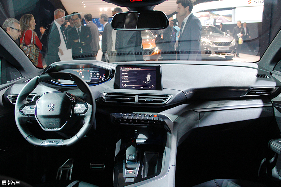 標(biāo)致5008巴黎車(chē)展靜評(píng)