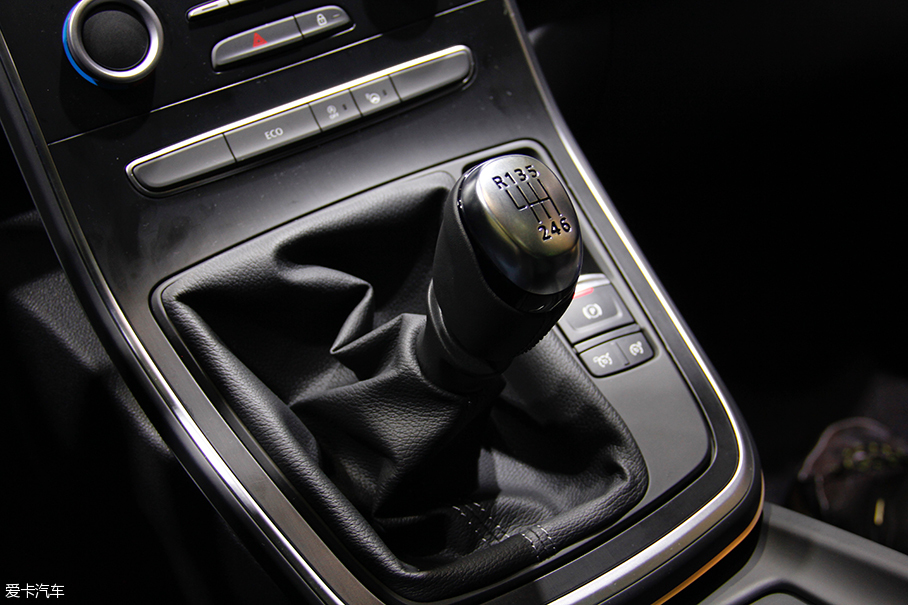 雷諾大風景2016巴黎車展靜評