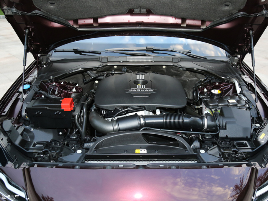 愛卡實拍奇瑞捷豹XFL