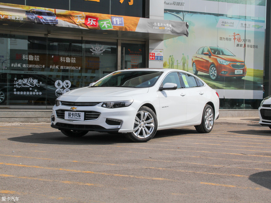 都市精英座駕 四款年輕時尚中型車對比