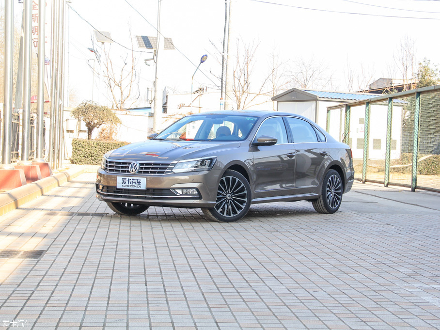 都市精英座駕 四款年輕時尚中型車對比