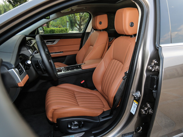 實拍奇瑞捷豹XFL