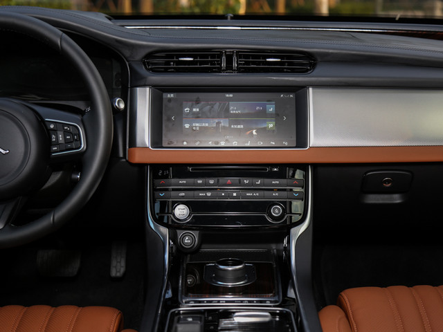 實拍奇瑞捷豹XFL