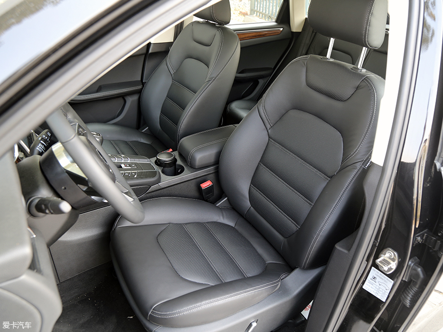 眾泰SR9靜態體驗