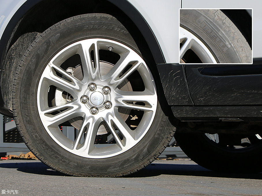 2016款攬勝極光品質(zhì)測(cè)試