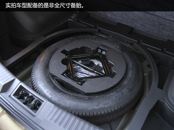 愛卡實拍傳祺GS4