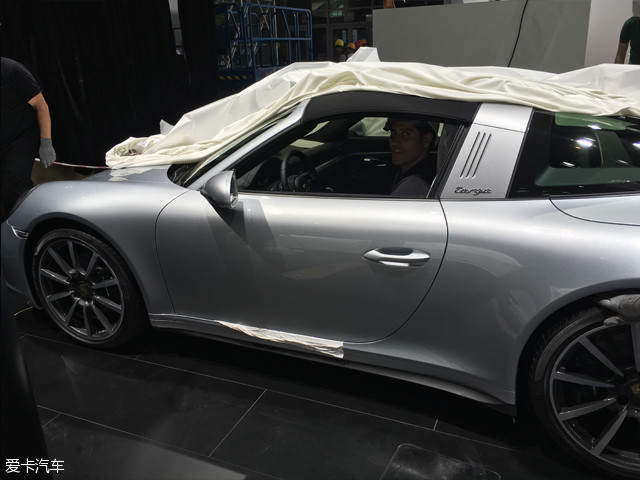 在即将开幕的北京车展上,保时捷911 targa 4车型将在国内正式亮相