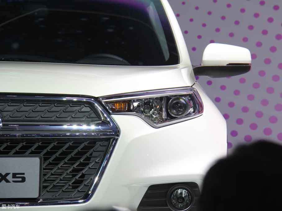 风度MX5成都车展发布预售 10.3555万起