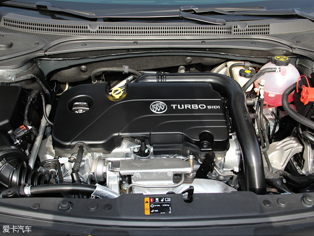 上汽通用別克2016款君越