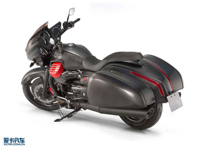 Moto Guzzi MGX-21售价公布 约合15万元