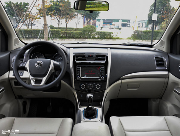 東風(fēng)風(fēng)行2016款風(fēng)行S500